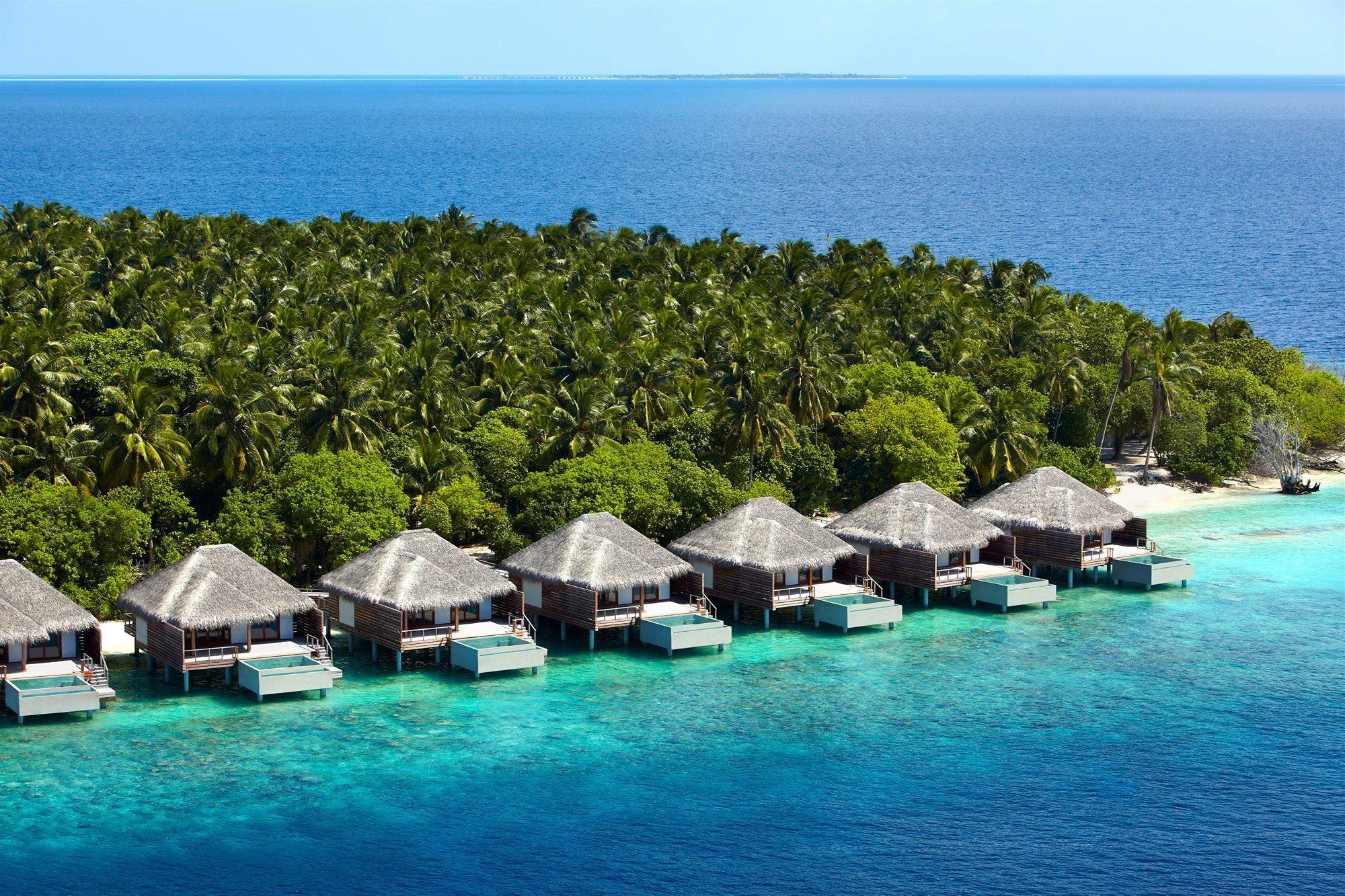 Dusit Thani Maldives Hotel Amilla Fushi Exterior photo