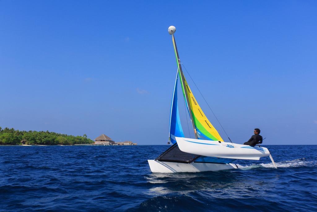 Dusit Thani Maldives Hotel Amilla Fushi Exterior photo