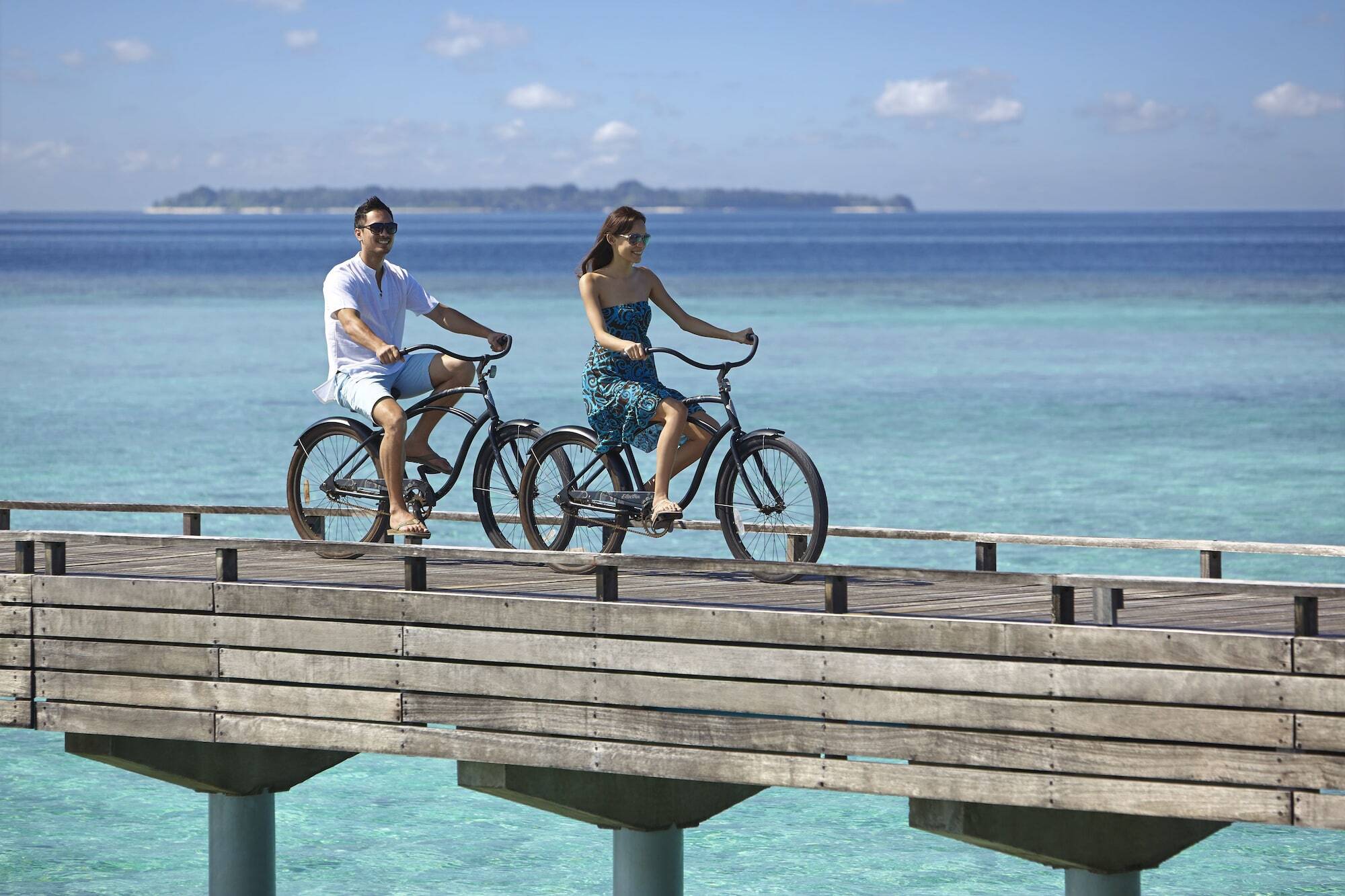 Dusit Thani Maldives Hotel Amilla Fushi Exterior photo